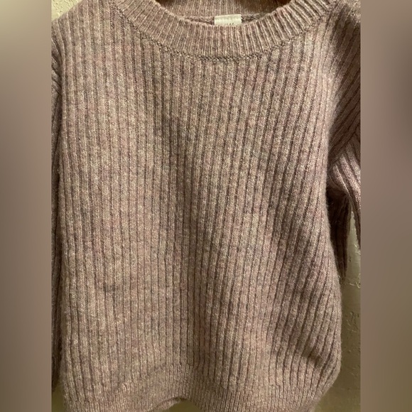 H&M toddler cozy two piece sweater set (3T) - Picture 3 of 7